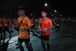 BIB: 21917, 15516
                            <button type="button" onclick="openModal(10599649)" class="btn btn-primary btn-sm float-right btn-popup" data-toggle="modal" data-target=".modal-high-quality">
                        <i class="fas fa-shopping-cart"></i> Add to Cart
                    </button>
                                            <button type="button" onclick="isThisMe(10599649, true)" class="btn btn-success btn-sm float-right btn-popup btn-isme hidden" data-toggle="tooltip" data-placement="bottom" title="นี่คือรูปของคุณใช่ไหม คลิกที่นี่เพื่อเอาเข้าอัลบั้ม">
                        <i class="fas fa-plus"></i> Add to album
                    </button>
                    <button type="button" onclick="isThisMe(10599649, false)" class="btn btn-warning btn-sm float-right btn-popup btn-isnotme hidden">
                        <i class="fas fa-ban"></i> Remove from album
                    </button>